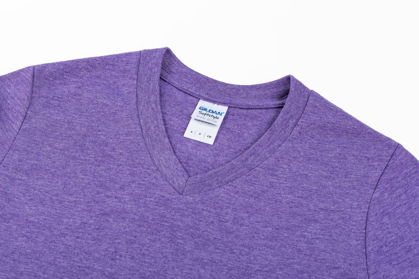Softstyle V-hals Heren T-Shirt bedrukken | Gildan