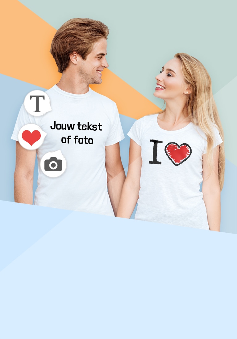 Jong koppel in T-shirt met eigen ontwerp